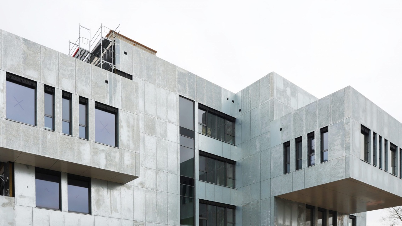 InnovationSPIN: Fassade als Glanzlicht
