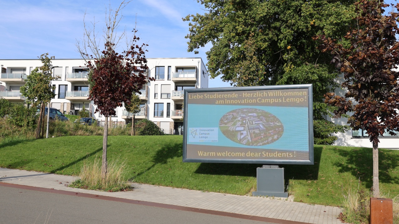 Neue Erstsemester starten am Innovation Campus Lemgo