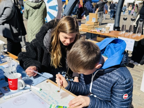 Science Bench am 6.4.25 auf dem Lemgoer Ostermarkt