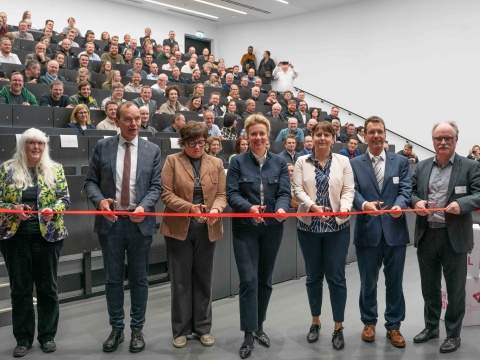 Technische Hochschule Ostwestfalen-Lippe eröffnet zwei neue Laborgebäude auf dem Innovation Campus Lemgo, 28.11.24